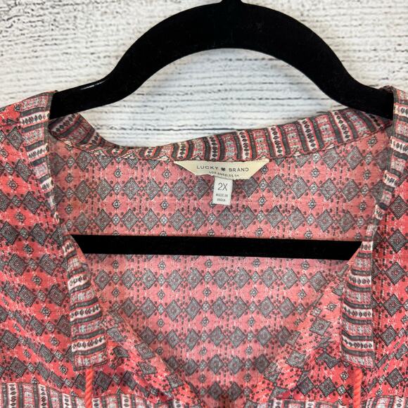 Lucky Brand Plus Size Coral & Gray Printed Boho Blouse Size 2X - Picture 2 of 7
